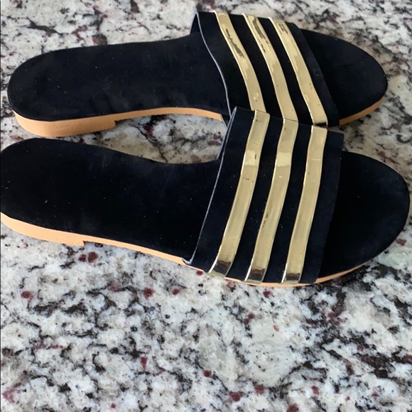 Sandals - Picture 4 of 7